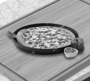 7" Onion and Capsicum Pizza
