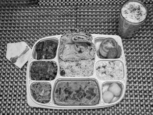Meenakshi Special Thali