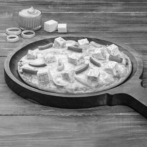 Paneer Tandoori Pizza (All Time Classic)