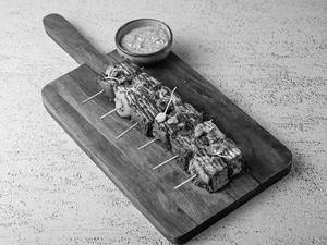 Coriander Spiked Cottage Cheese Skewers