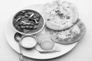 Chole Kulche