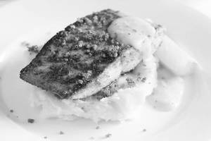 Grilled Fish With Mashed Potato