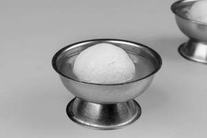 Rasagulla (1)