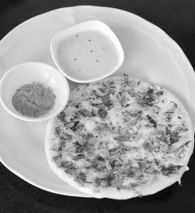 Onion Uttapam