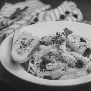 Penne Alfredo Pasta