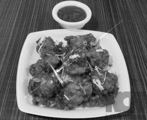 Boneless Chicken Schezwan Dry