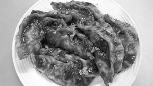 Schezwan Chicken Momos 5 Piece