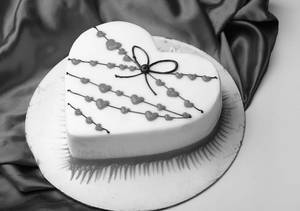 Pure Love - Valentine Special Heart Cake  1 Kg