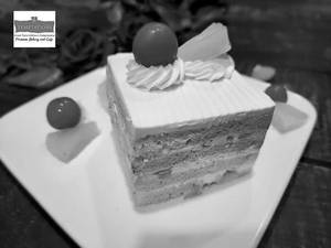Pastry Pineapple