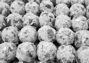 Dry Fruit Nariyal Laddu