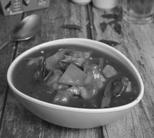 Boneless Chicken Schezwan Gravy                                   