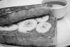 Sliced Banana And Honey Buttered French Toast