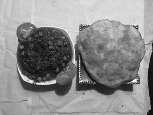 Chola bhatura