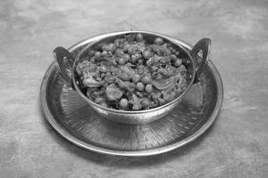 Matar Gobhi Masala