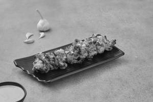 Chicken Lehsuni Tikka