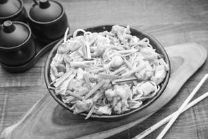 Chicken Chilli Garlic Noodles