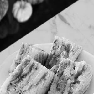 Laziz Veg Grilled Sandwich [3 Layer]