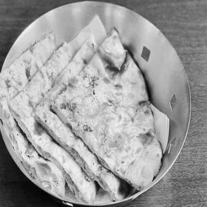 Cheese Chilli Naan