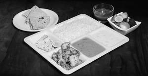 Veg Plain Thali