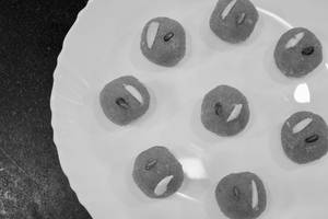 Motichoor Ghee Ladoo