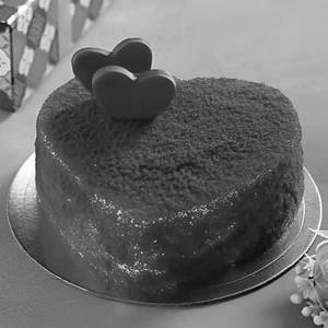 Lover Red Velvet Heart Cake [450 Grams]