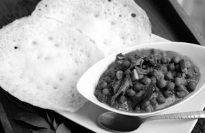 Appam & Kadala Curry