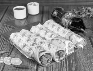 2 Soya Nugget Rolls + 2 Paneer Mayo Rolls+ 750ml Coke