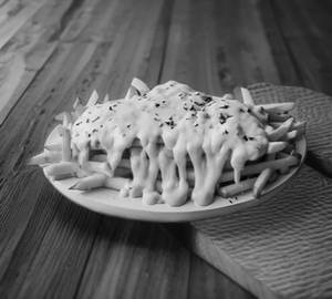 French fries with cheese dip 