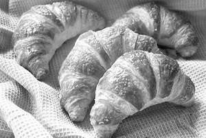 Croissants (4 Pcs)