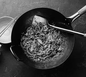 Chicken Schezwan Noodles