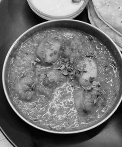 Dum Aloo Kashmiri