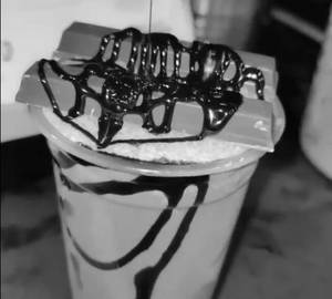 Kit Kat Shake
