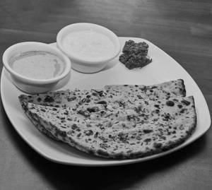 Aloo Pyaz Paratha              