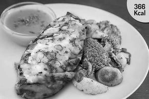 Keto Cheesy Chicken Steak