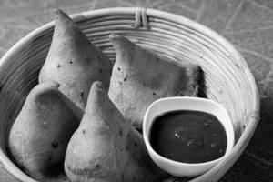 SAMOSA CHATNI 1 pcs