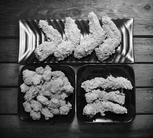 Chi Strip 3 Pieces + Chi Popcorn (large) + Chi Wings 4 Pieces