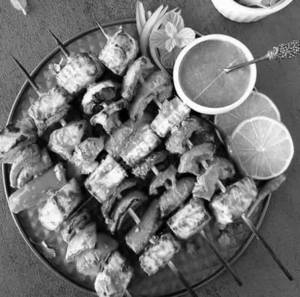Hariyali Paneer Tikka 