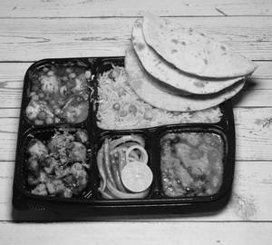 Veg Thali                                                       