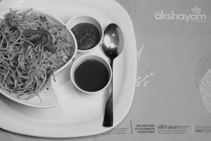 Schezwan Veg Noodles