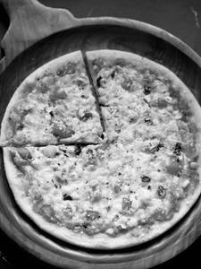 Onion Capsicum Pizza (7 Inch)