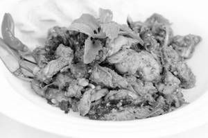 Namtok Salad