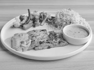 Paneer With Creamy Mushroom Sauce