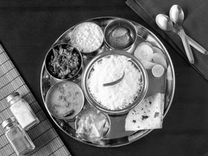 Premium Rice Thali With 1 Phulka