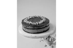 Glossy Chocolate Ice Cream Cake [700 grams]