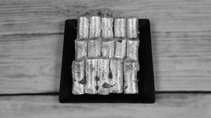 Kaju Kesar Roll