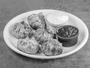 Paneer Momos (6 Pcs) Fried