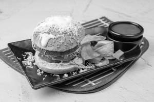 Jain Double Decker Patty Burger