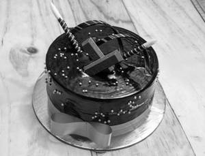 Chocolate Kitkat Cake