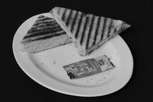 White Pasta Sandwich 2Pcs