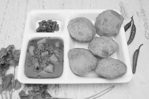 Club Kachori Sabji  (manomay Special)